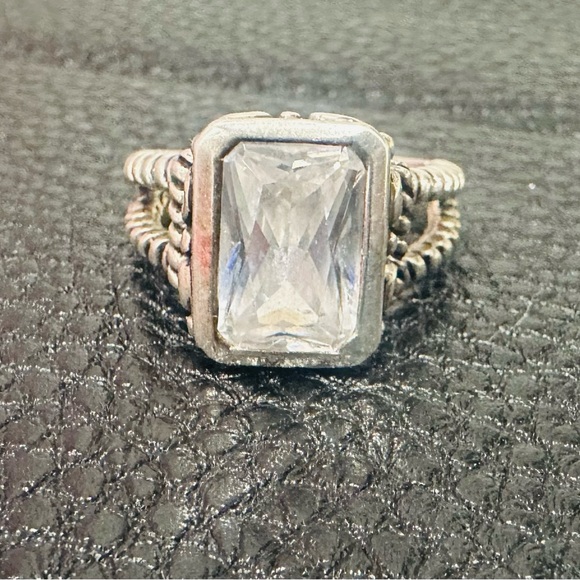 Sundance: Women’s Ring Clear Quartz Radiant Cut Sterling Silver 8